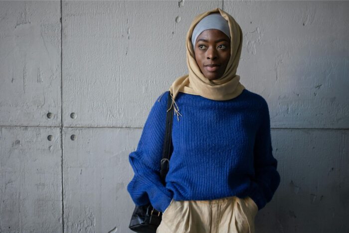 Foulard en Mousseline Beige Clair - Élégance Discrète et Confort Quotidien Foulard en Mousseline Beige Clair - Élégance Discrète et Confort Quotidien